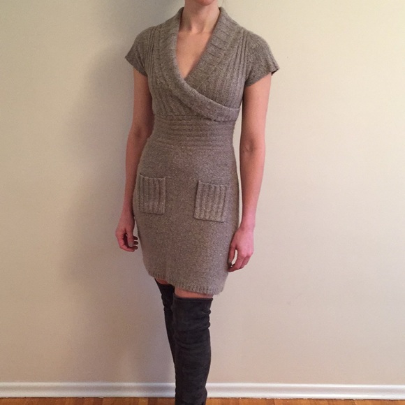Le Chateau Sweater Dress - Picture 1 of 7